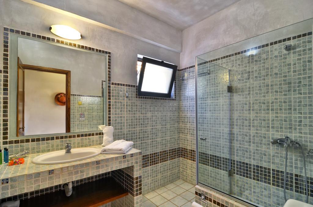 Niriides Luxury Apartments Sívota Quarto foto